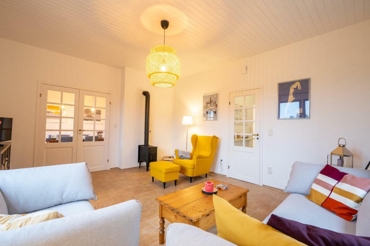 Ferienwohnung Im Historischen Bahnhof Kletkamp Bagian luar foto